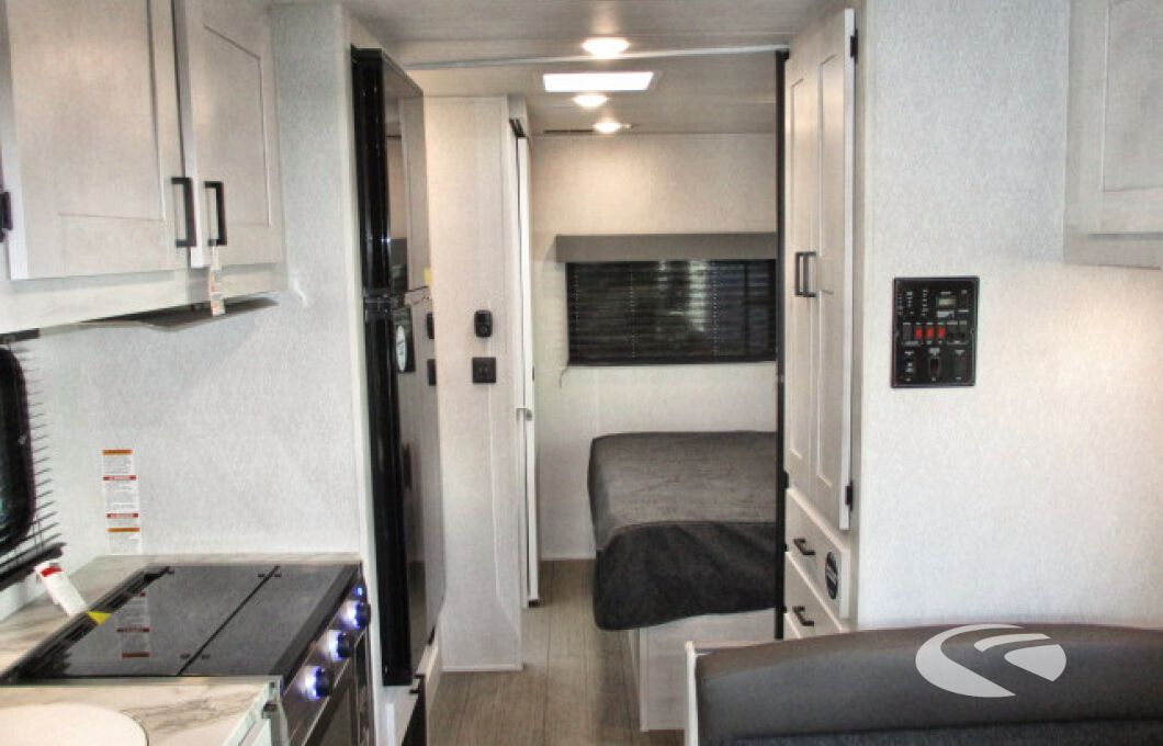 2024 EAST TO WEST RV ENTRADA 2200S-E450*23, , hi-res image number 10